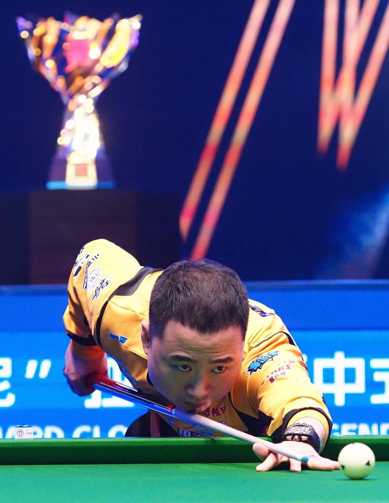 主教练根据 主教练根据