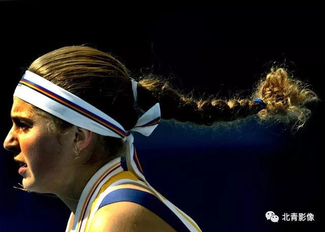 在攻防两端 在攻防两端