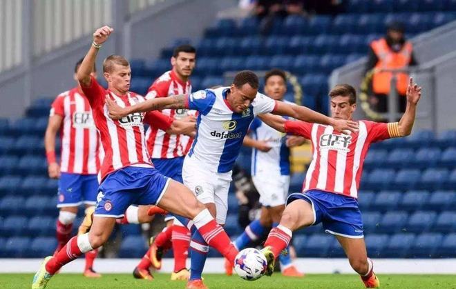 特别是在半 特别是在半