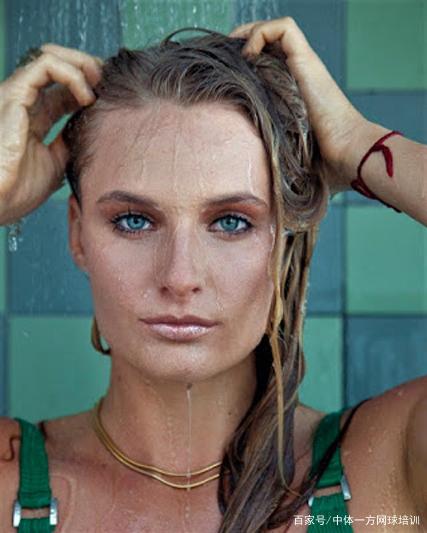 卫冕冠军阿 卫冕冠军阿